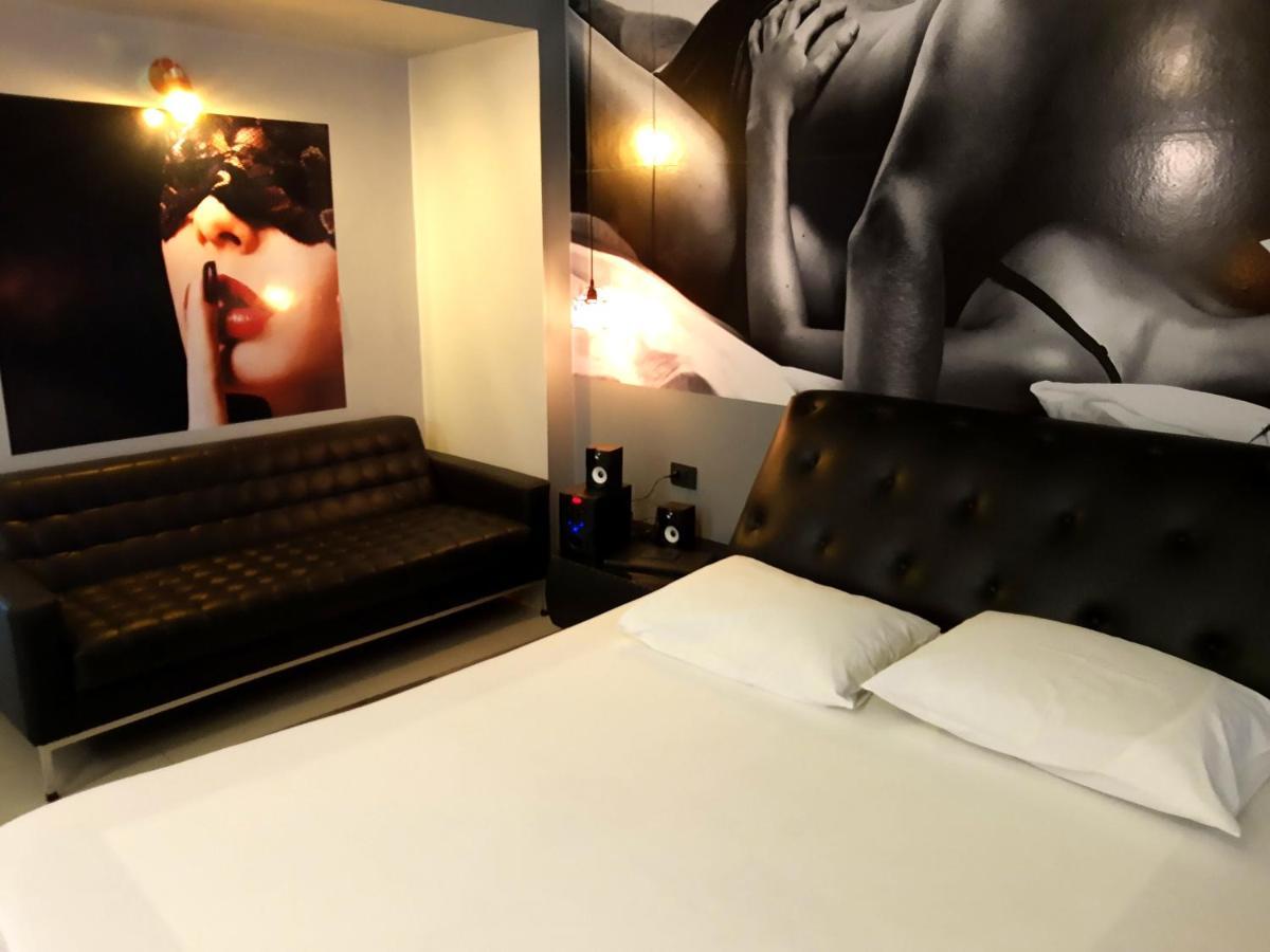 Deluxe Suite,1010641324:JPEG