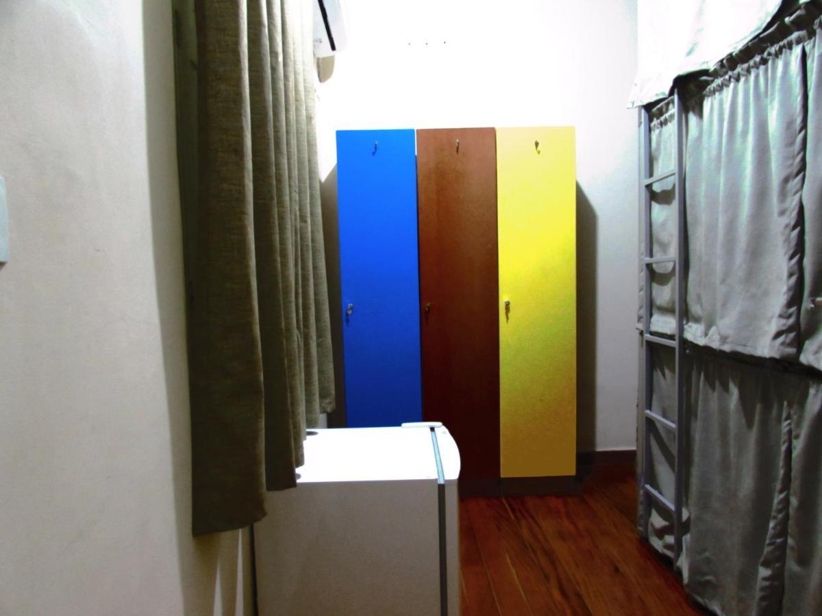 Bunk Bed Male Dormitory Room,1011823684:JPEG