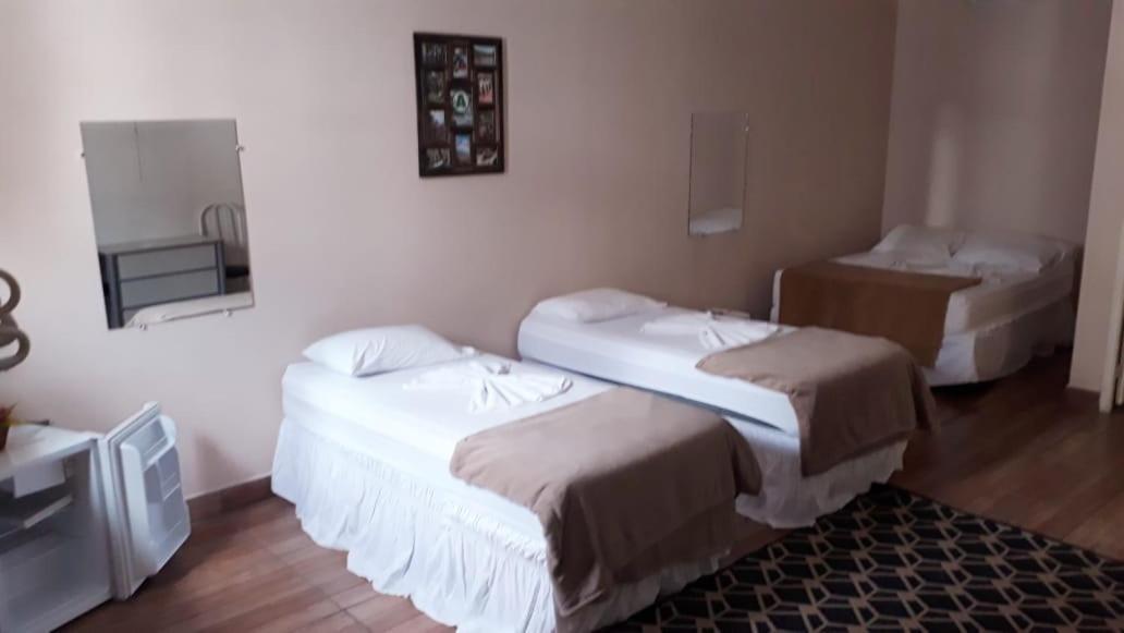Quarto Duplo Família