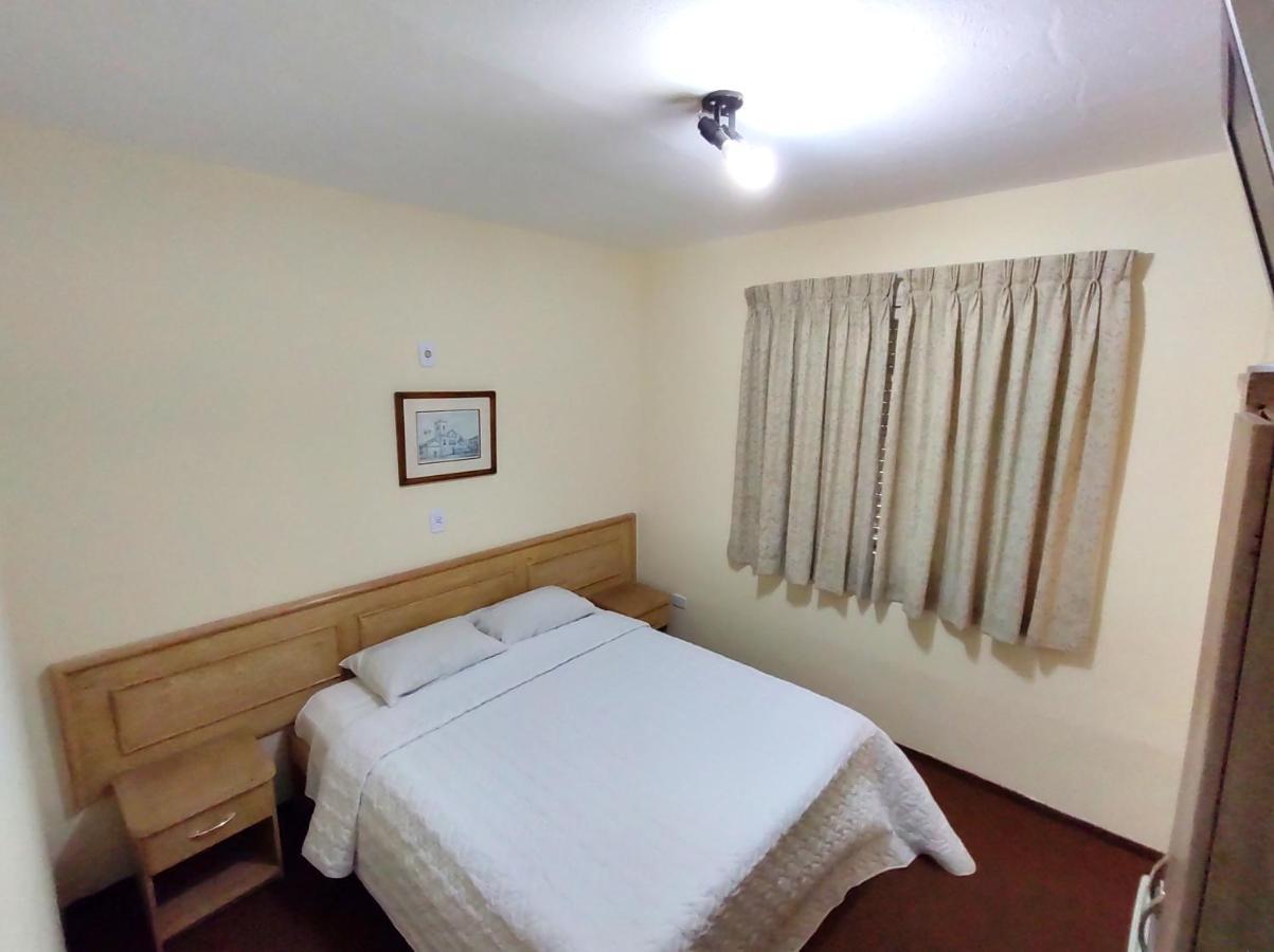 Quarto Standard com Cama de Casal ou 2 de Solteiro