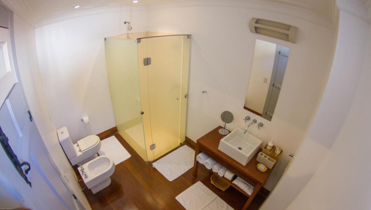 Quarto com Cama King-size