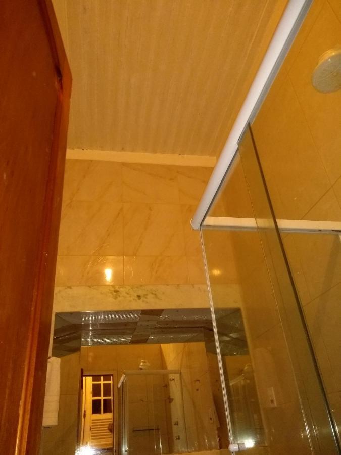 Family Room,1103566380:JPEG