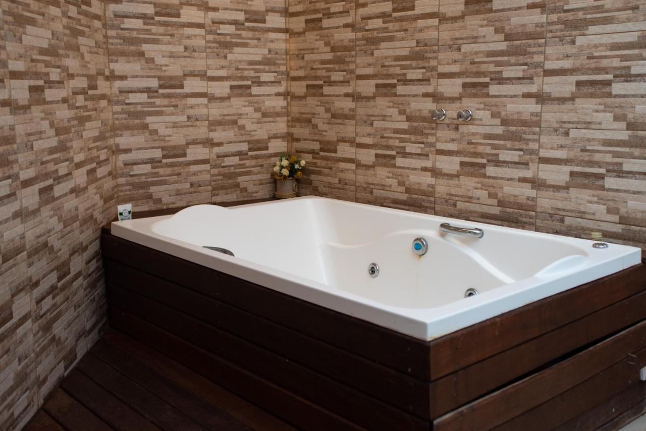 Triple Room with Bath,1110090459:JPEG