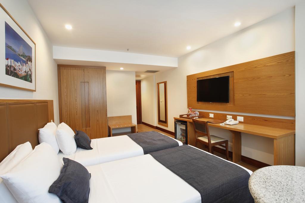 Standard Twin Room - No View,112716018:JPEG