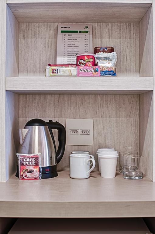 Standard King Room - Mid Floor,1015442110:JPEG