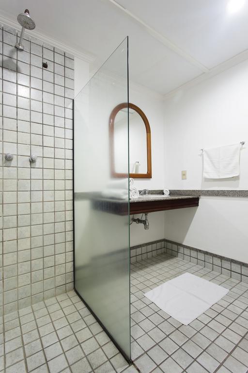 Deluxe Room,114884099:JPEG