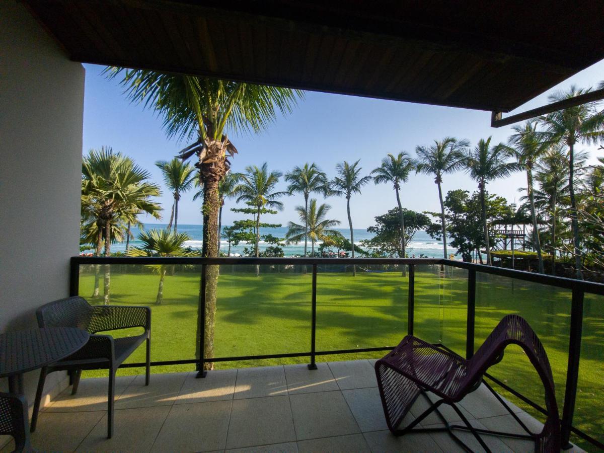 Quarto Duplo Deluxe com Varanda e Vista do Mar