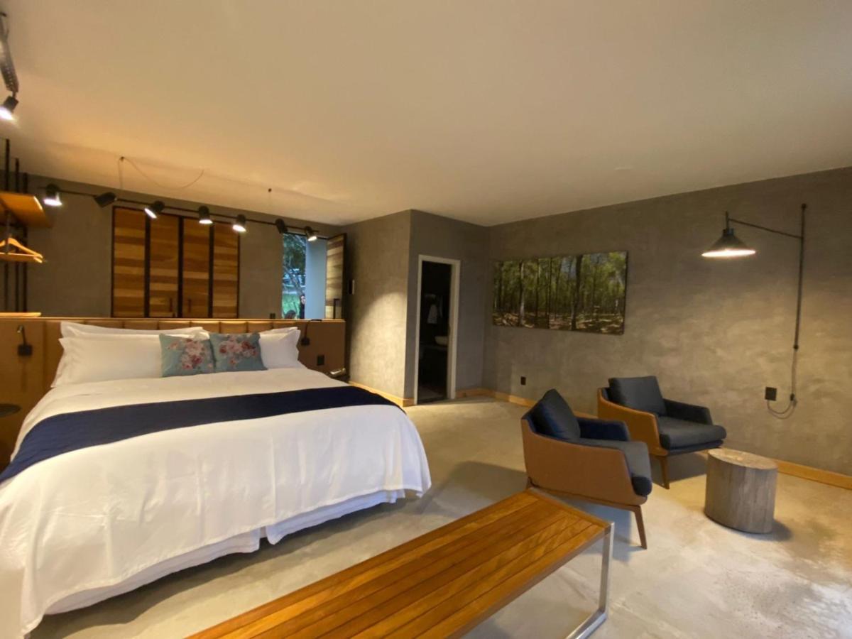 Quarto Superior com Cama King-size