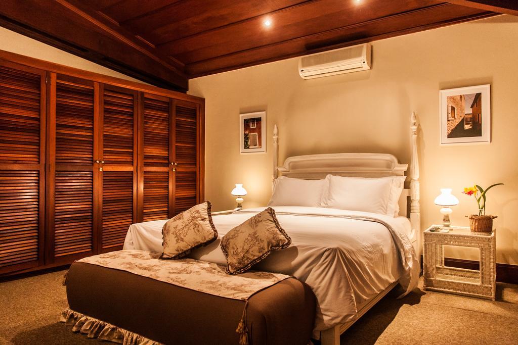 Deluxe Room,1539102466:JPEG