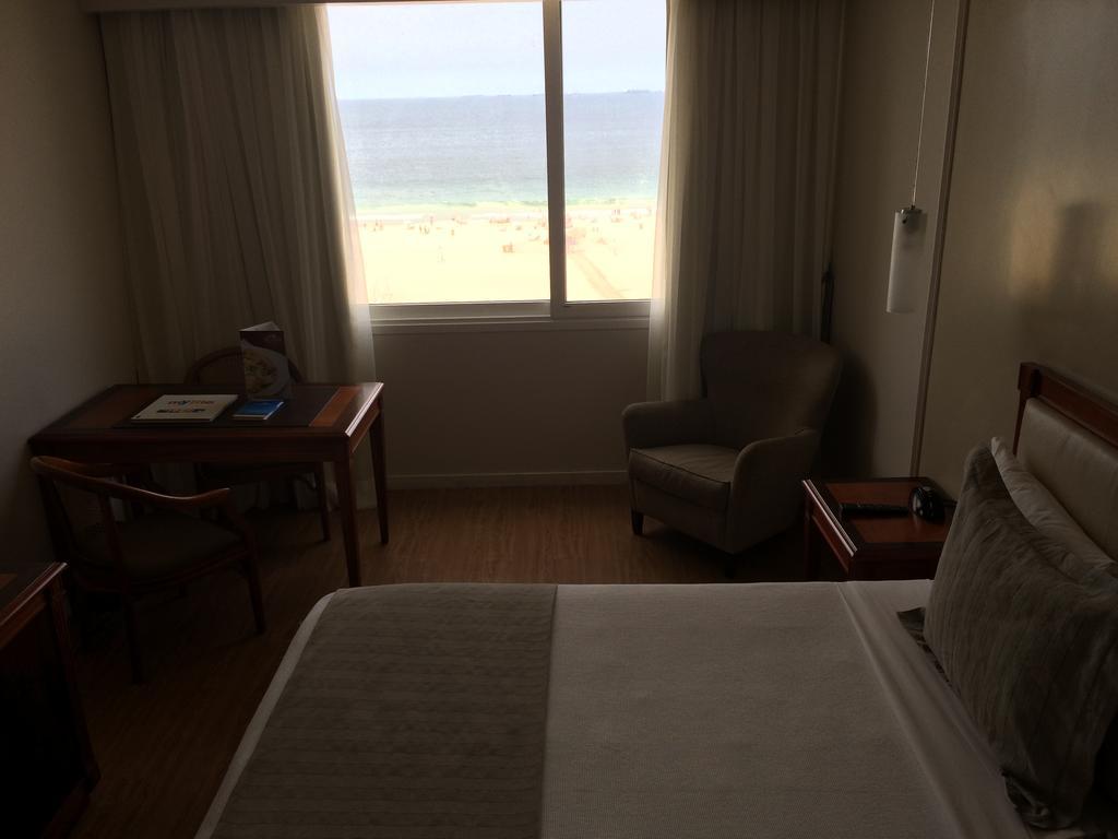 Quarto Triplo Luxo com Vista Mar