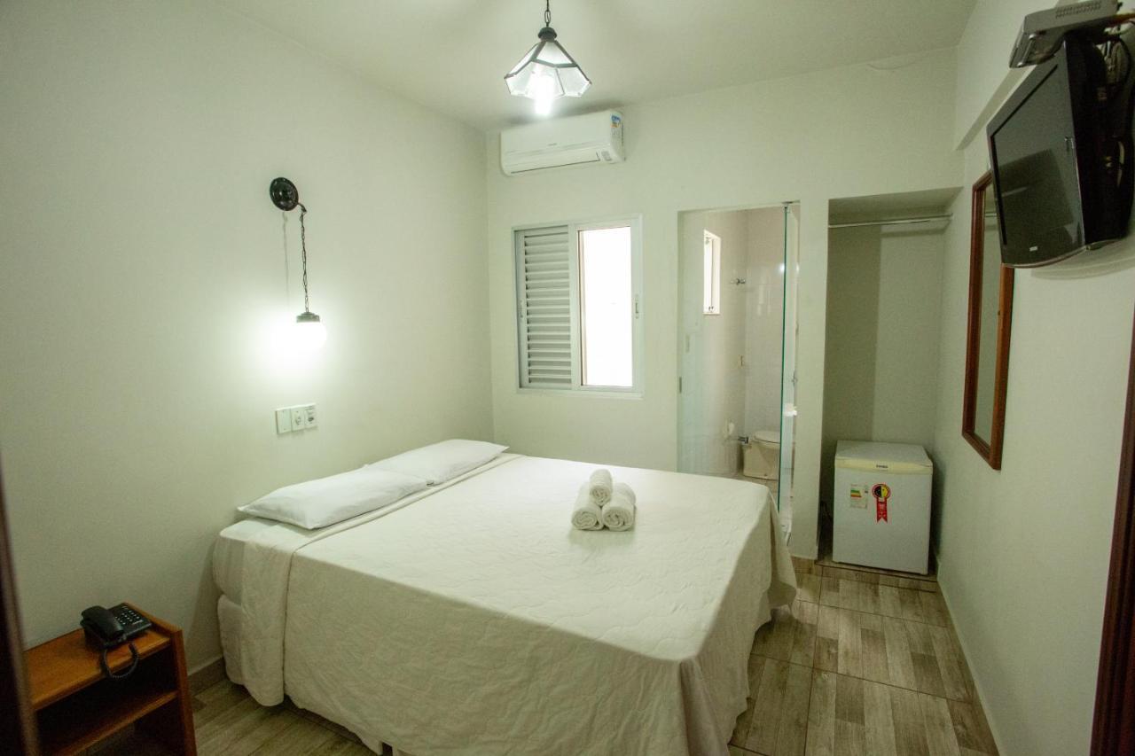 Standard Double or Twin Room,1206517804:JPEG