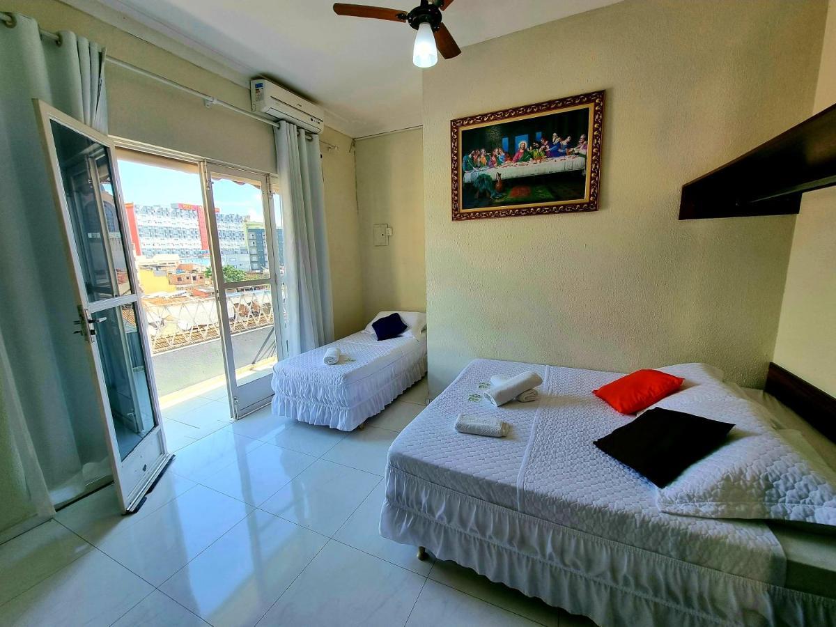 Quarto Triplo Standard com Varanda