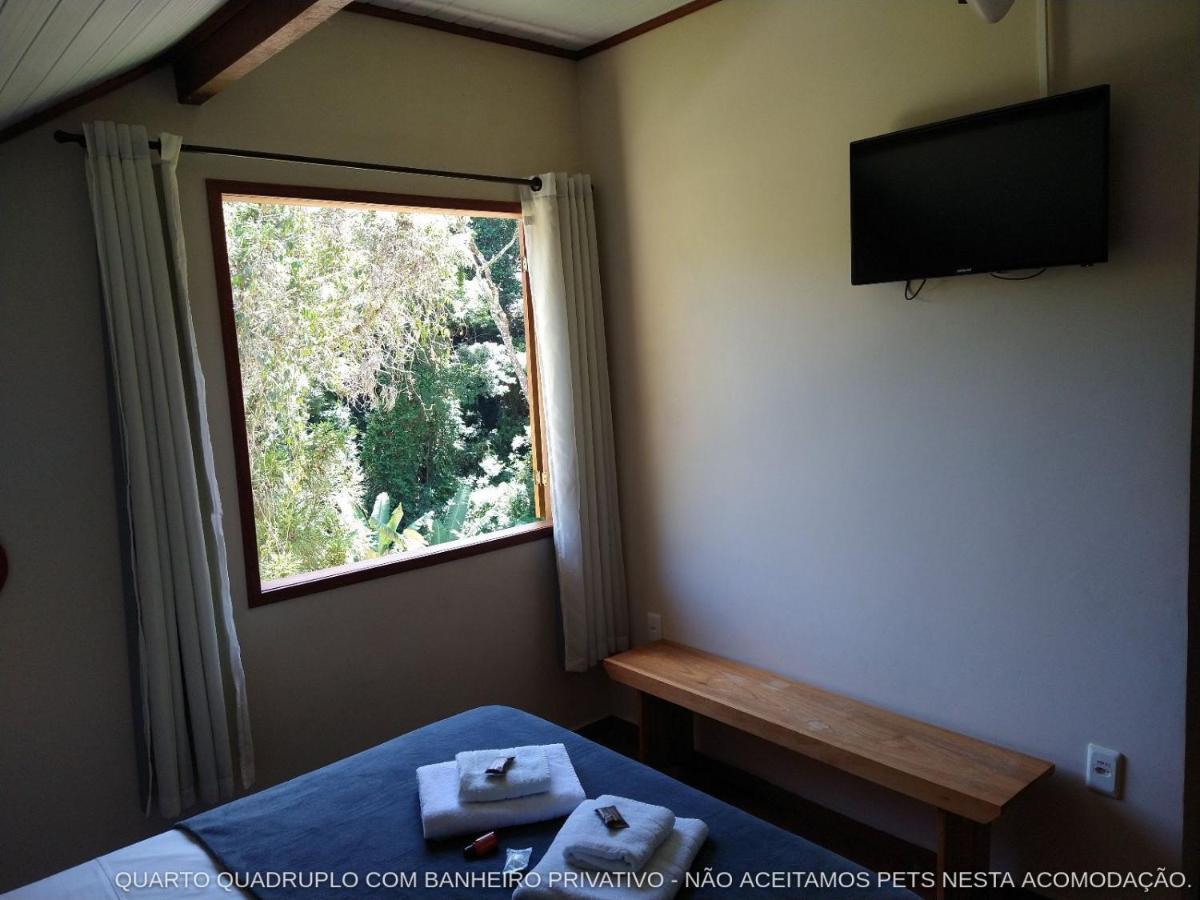 Quadruple Room Private Bathroom