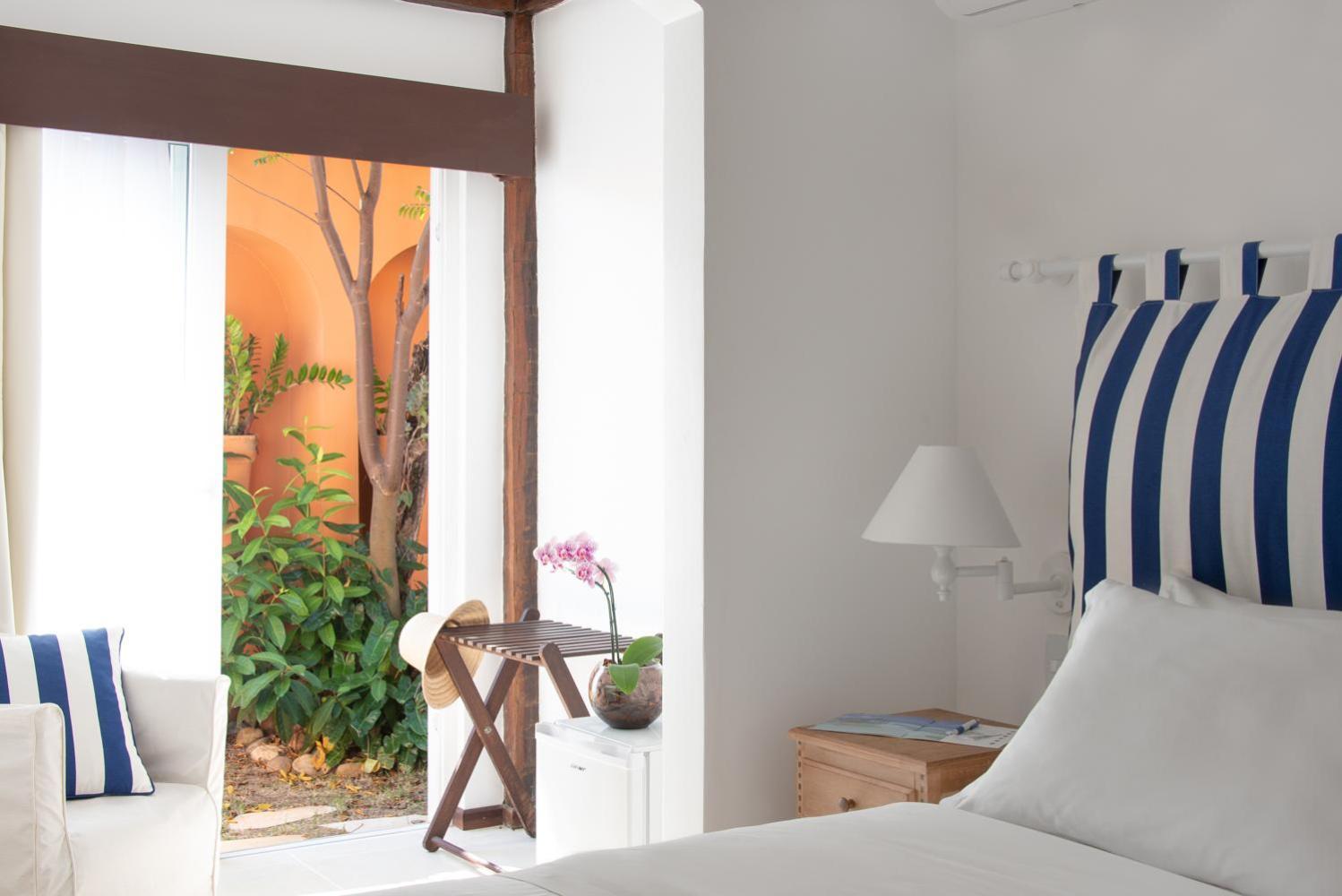 Standard Double Room,1519566589:JPEG