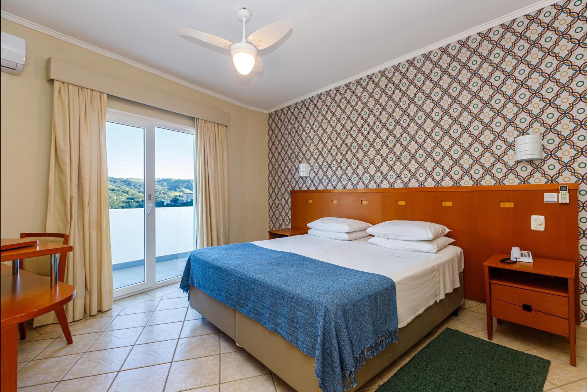 Deluxe Suite,1351150318:JPEG