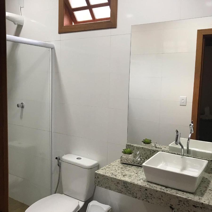 Family Room,1357076243:JPEG