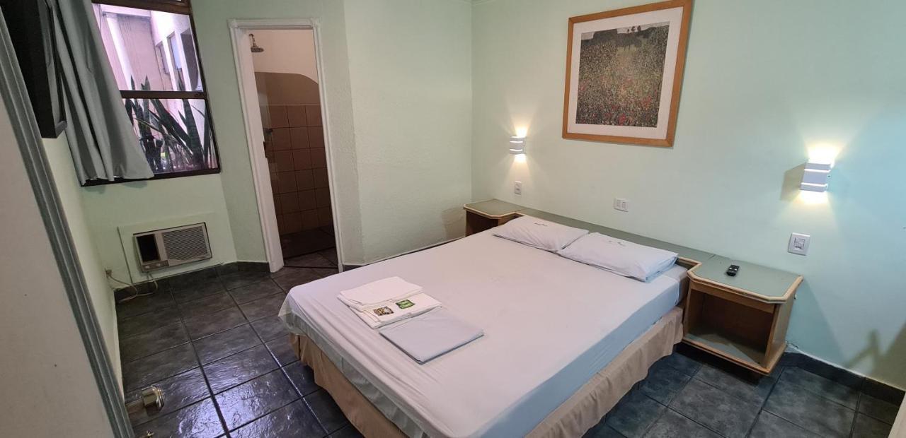 Double Room,1246888570:JPEG