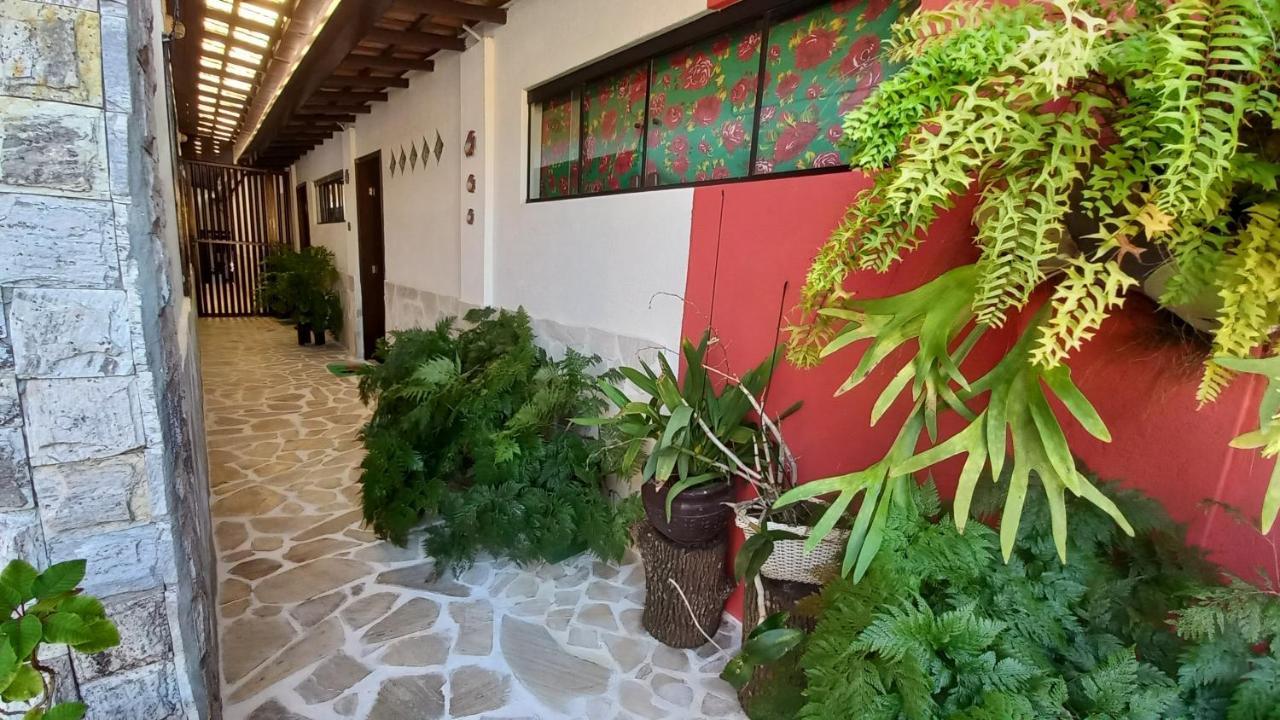 Small Double Room,1692061794:JPEG