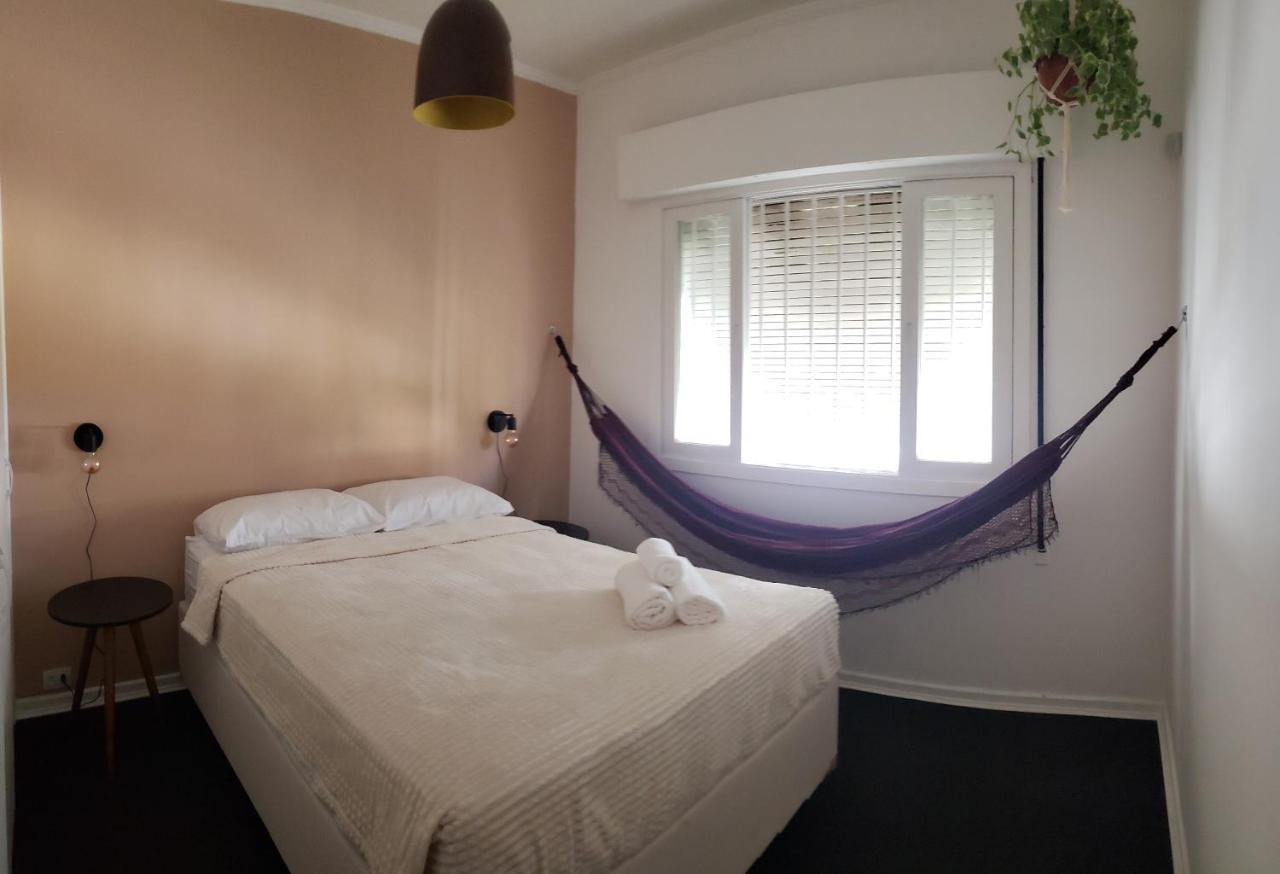 Quarto Duplo com Casa de Banho Partilhada