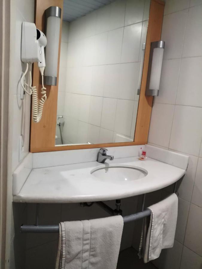 Quarto Standard com 2 Camas de Solteiro