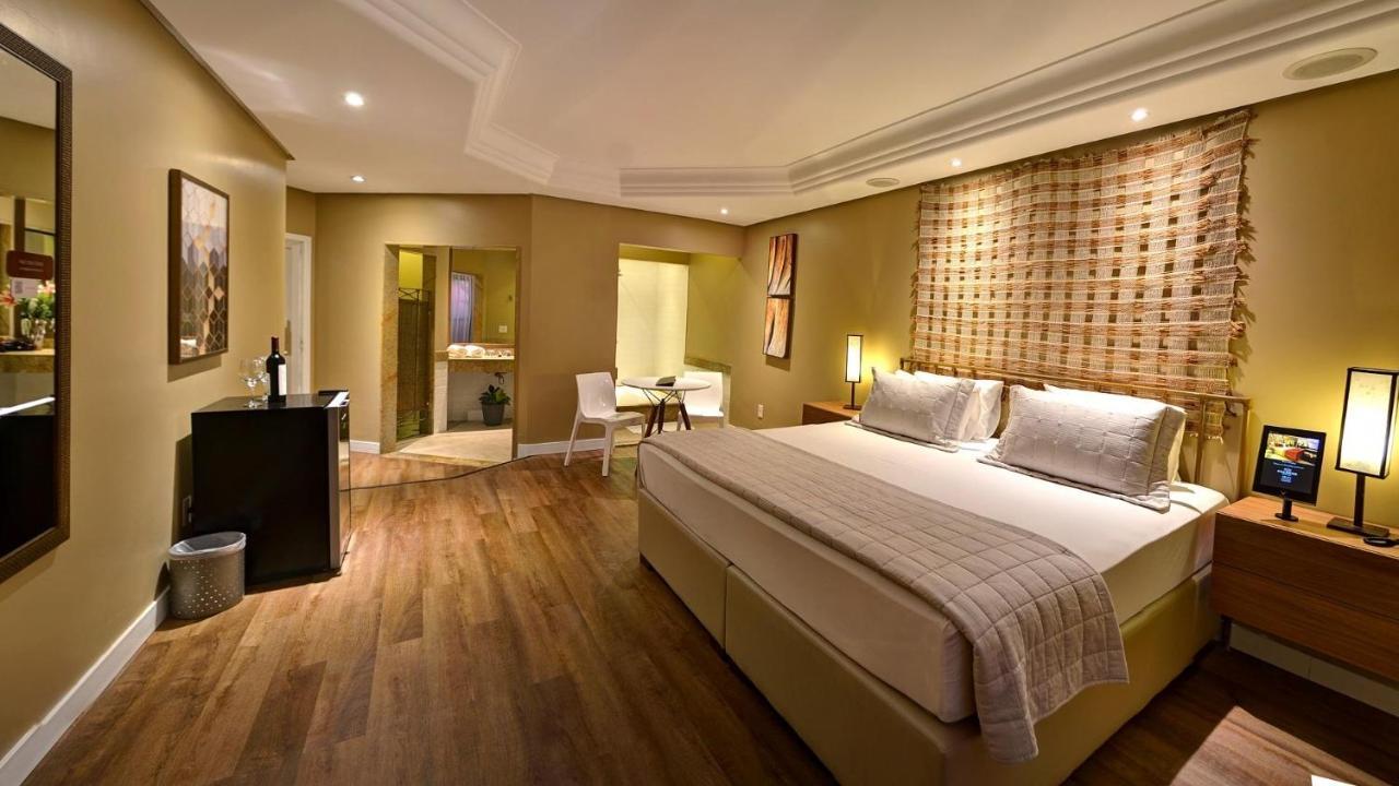 Deluxe Suite Spa Bath,1271661682:JPEG