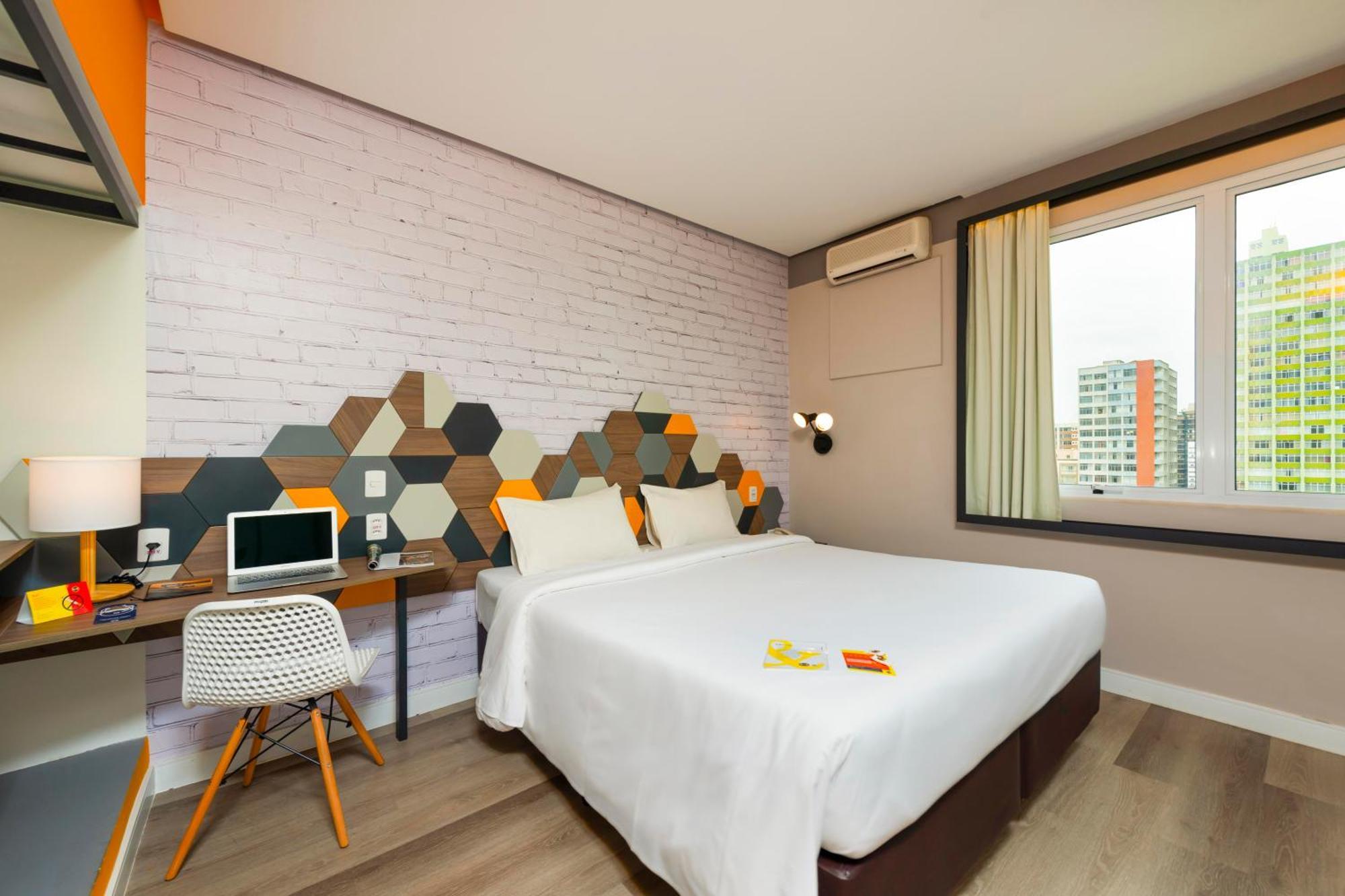 Standard Room,1651172897:JPEG