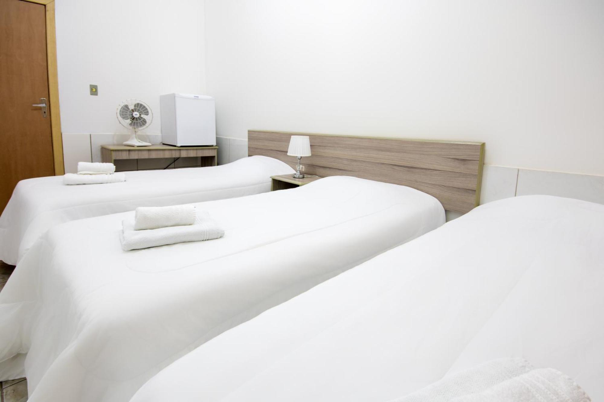 Standard Twin Room,1345484042:JPEG