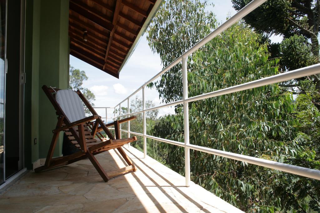 Chalet Balcony,161318505:JPEG