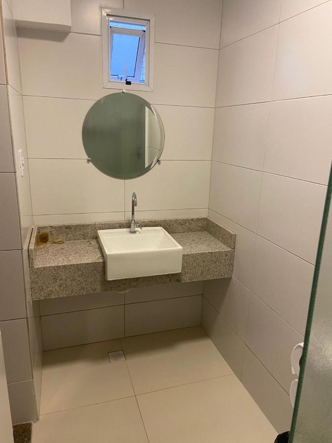 Quarto Quádruplo com Cama de Casal