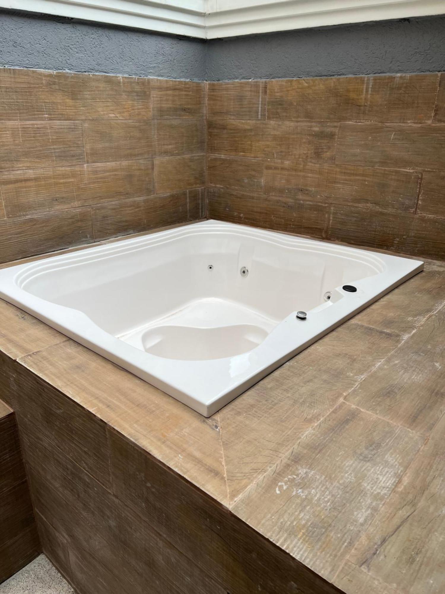 Family Room Bath