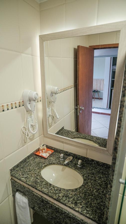 Quarto Duplo