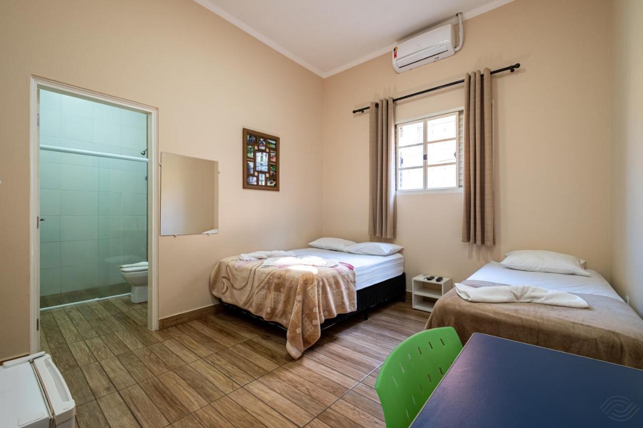 Quarto Triplo Básico