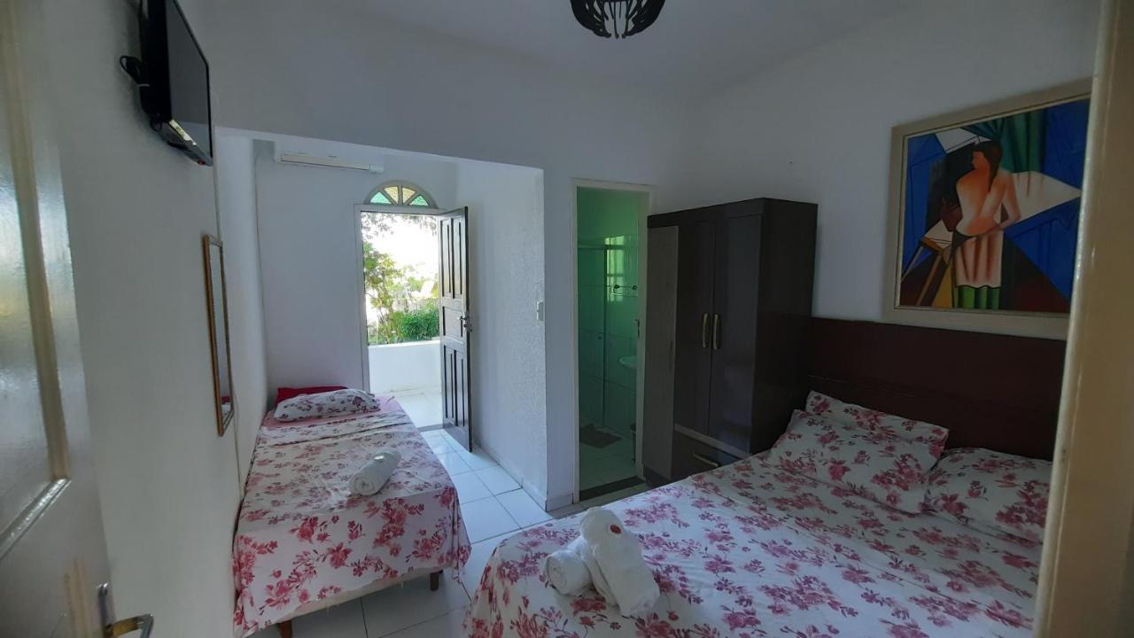 Quarto Triplo Básico