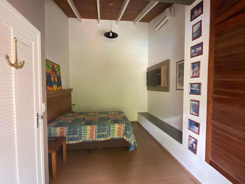 Three-Bedroom House,1348114112:JPEG
