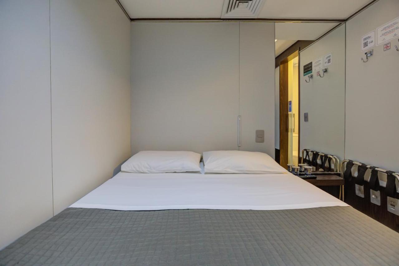 Deluxe Room,1349087468:JPEG