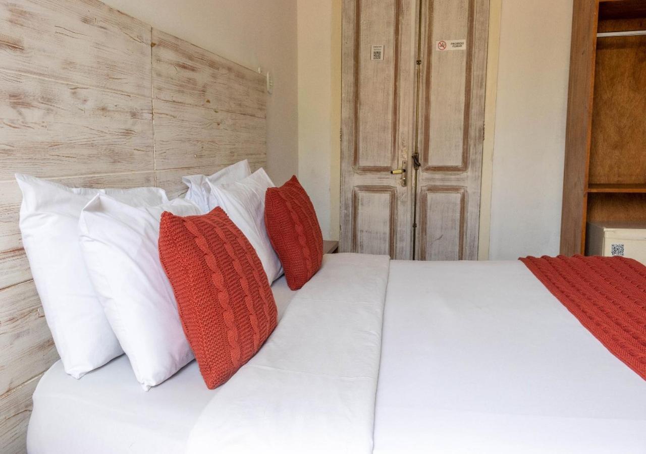 Standard Room,1588343748:JPEG