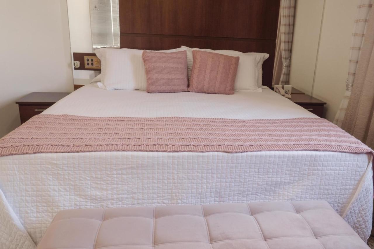 Presidential Suite,1388649662:JPEG