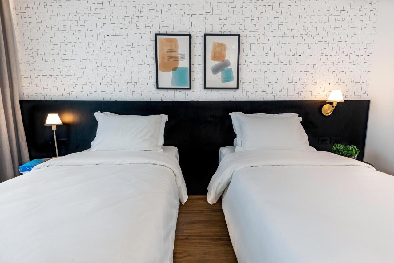 Standard Twin Room 2 Single Beds