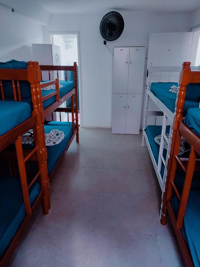 Cama em Dormitório Feminino com 8 Camas,1399447247:JPEG