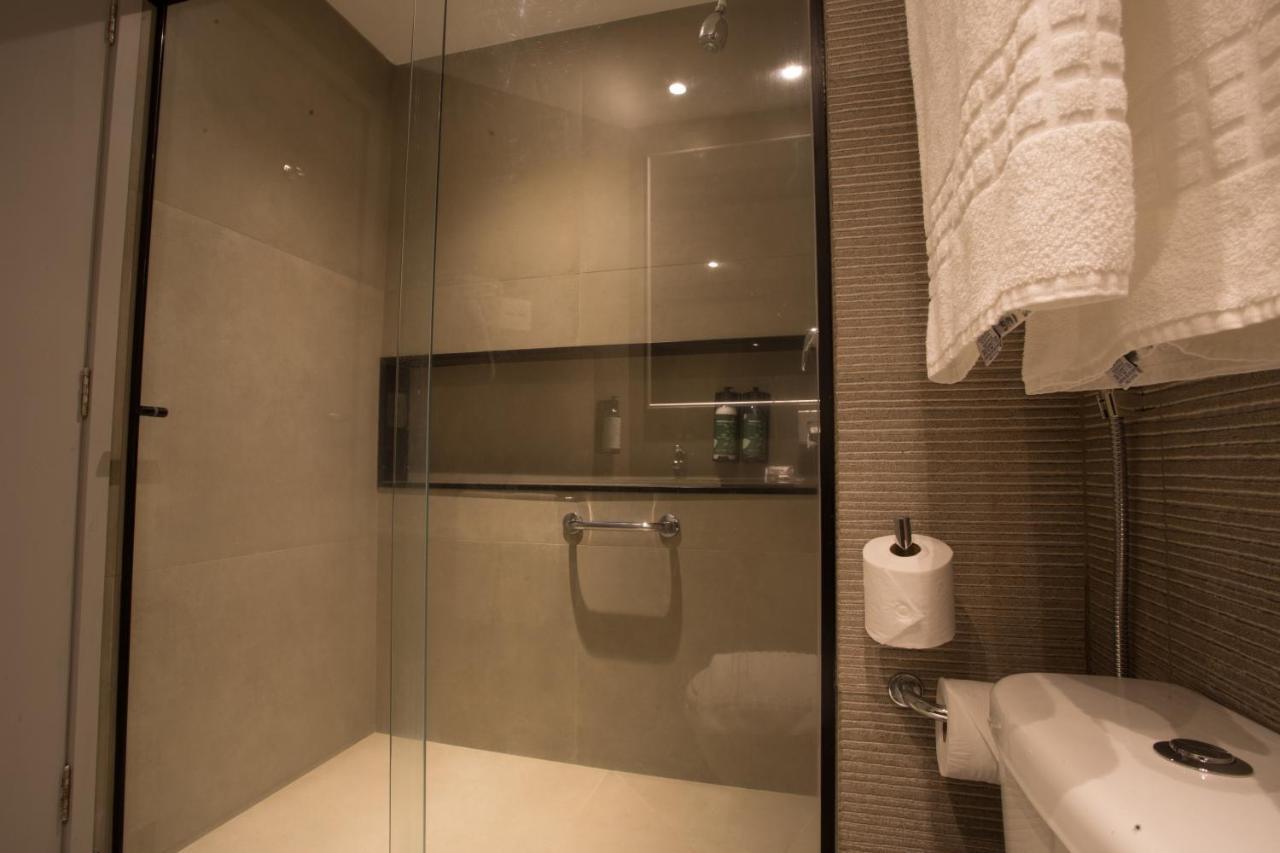 Superior Suite,1400296619:JPEG