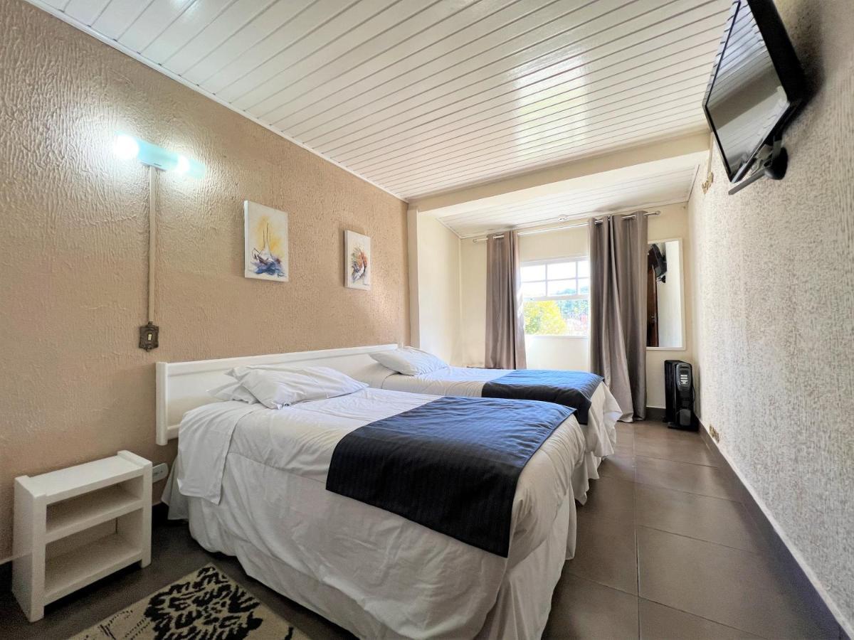Quarto Duplo Standard