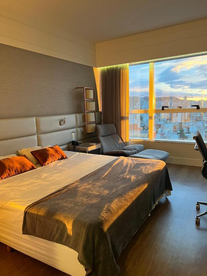 Apartamento com Vista das Montanhas