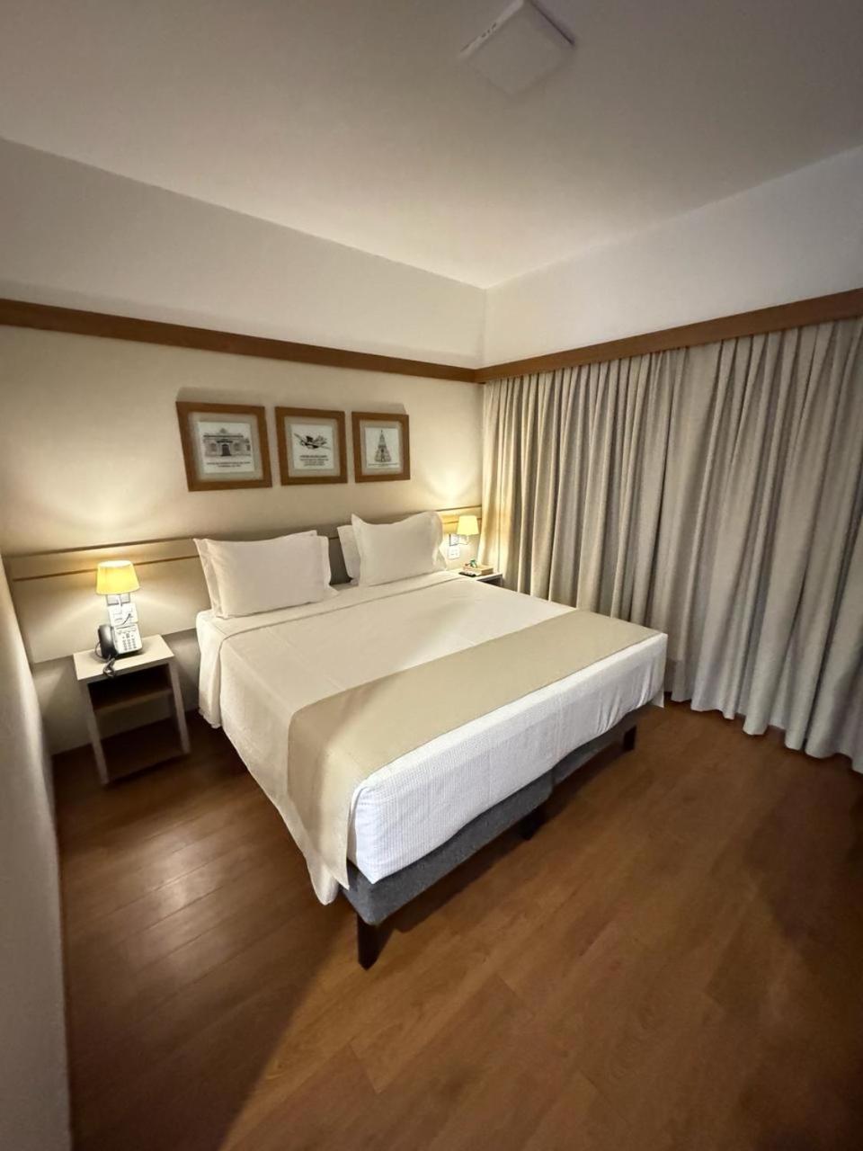 Quarto Duplo Amplo