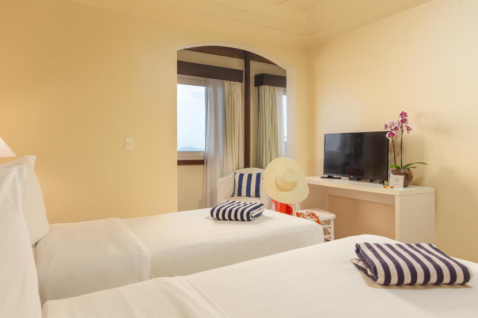 Standard Double Room Partial Sea View,1519566769:JPEG