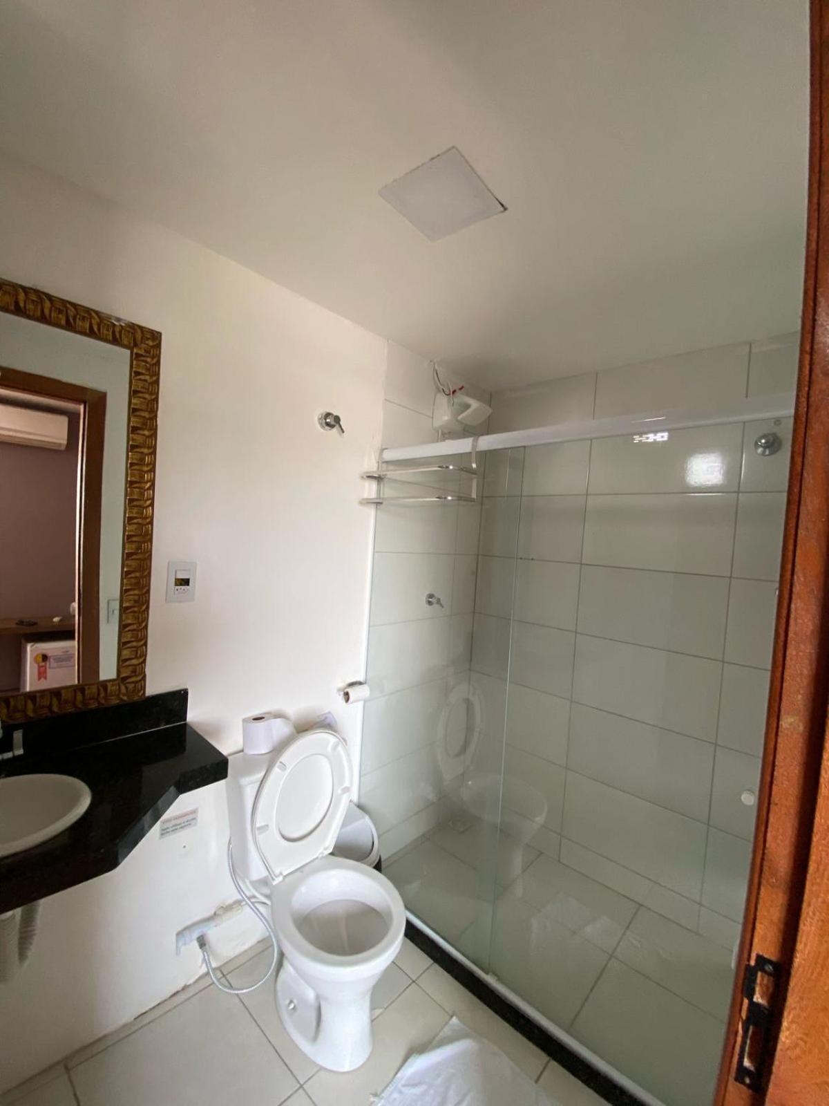 Standard Suite,1524159280:JPEG