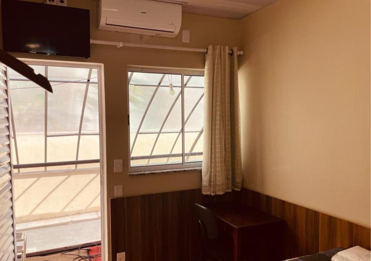 Quarto Individual com Banheiro Privativo
