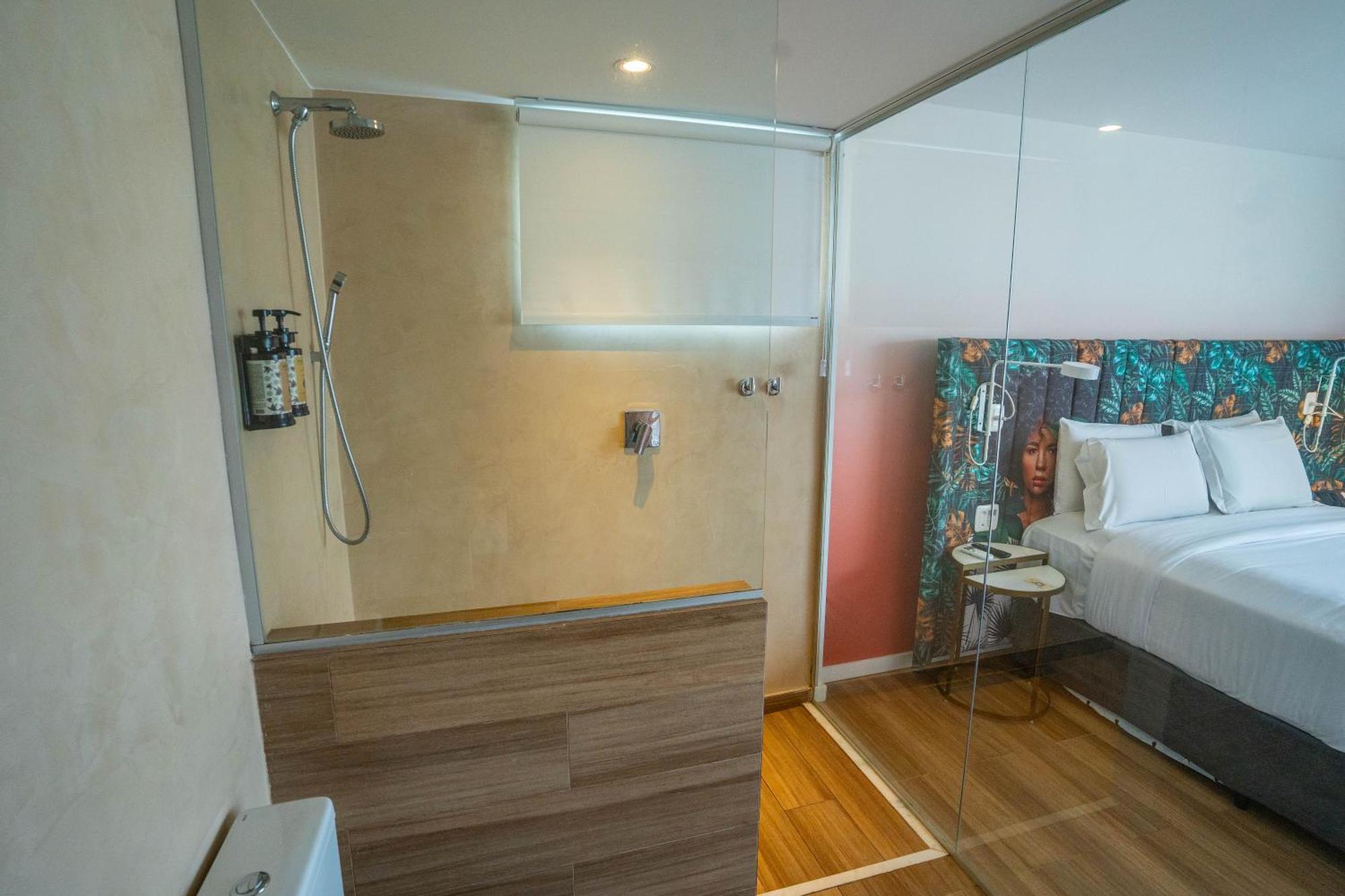 Suite Ocean Fronte Mare con Balcone