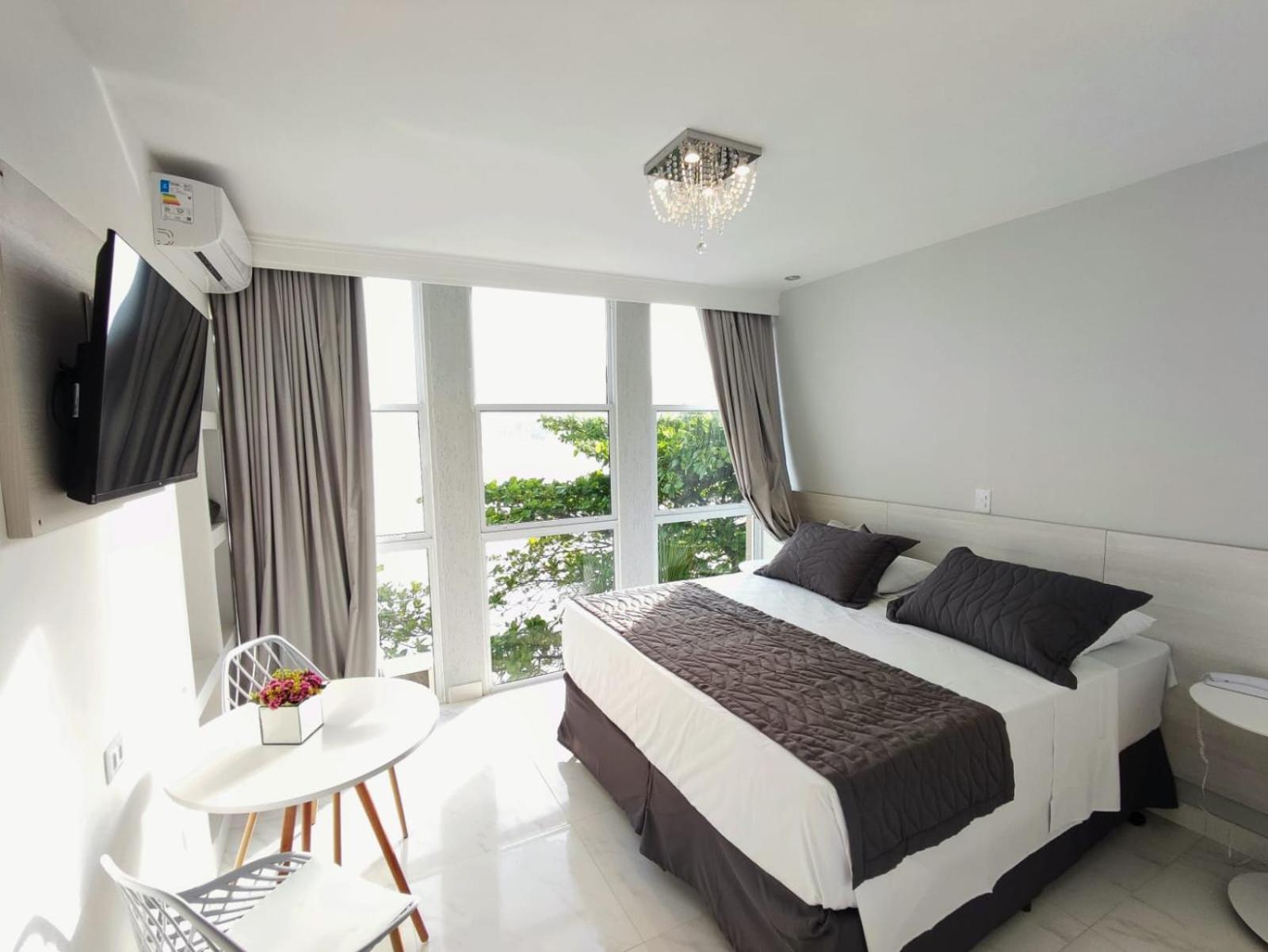 Deluxe Room,1537028719:JPEG