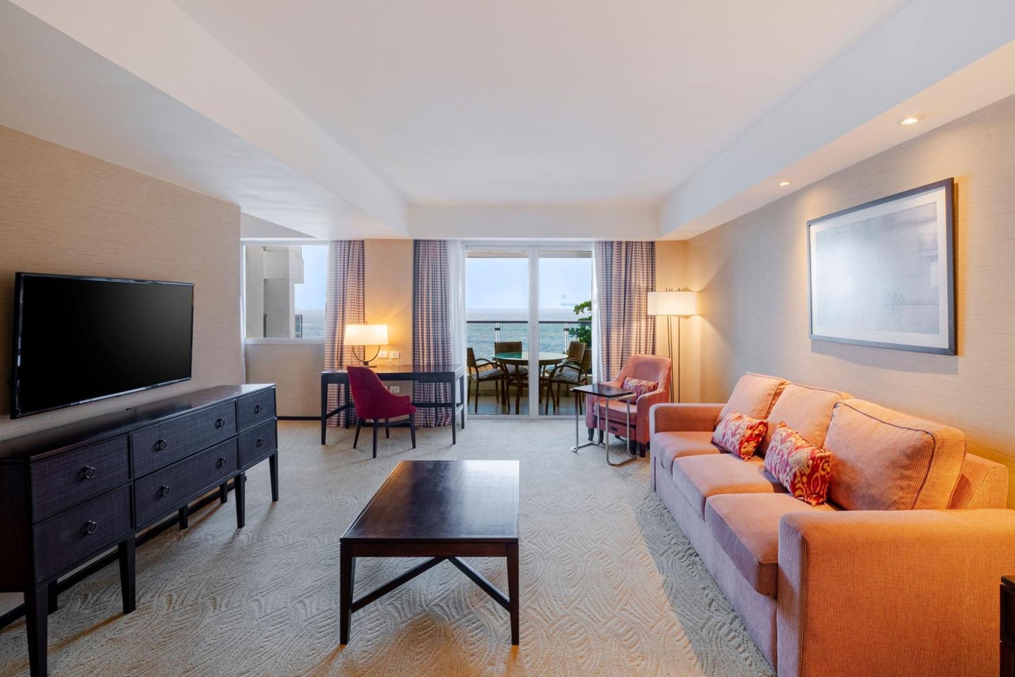 Carioca Suite Club lounge access Larger Suite Ocean view,1537522099:JPEG