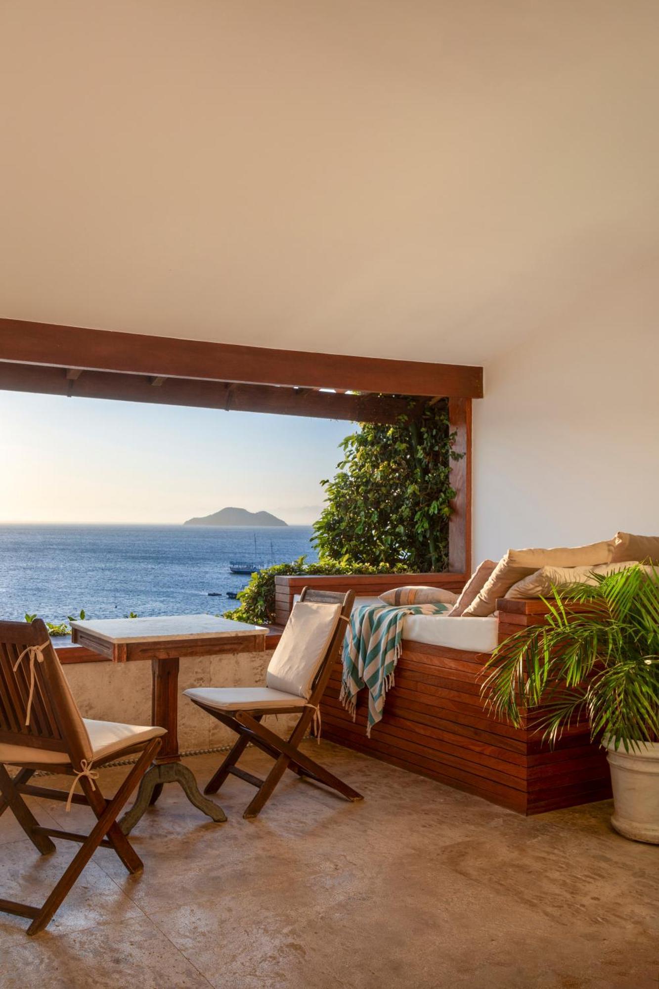 Suite Private Pool,1538356222:JPEG